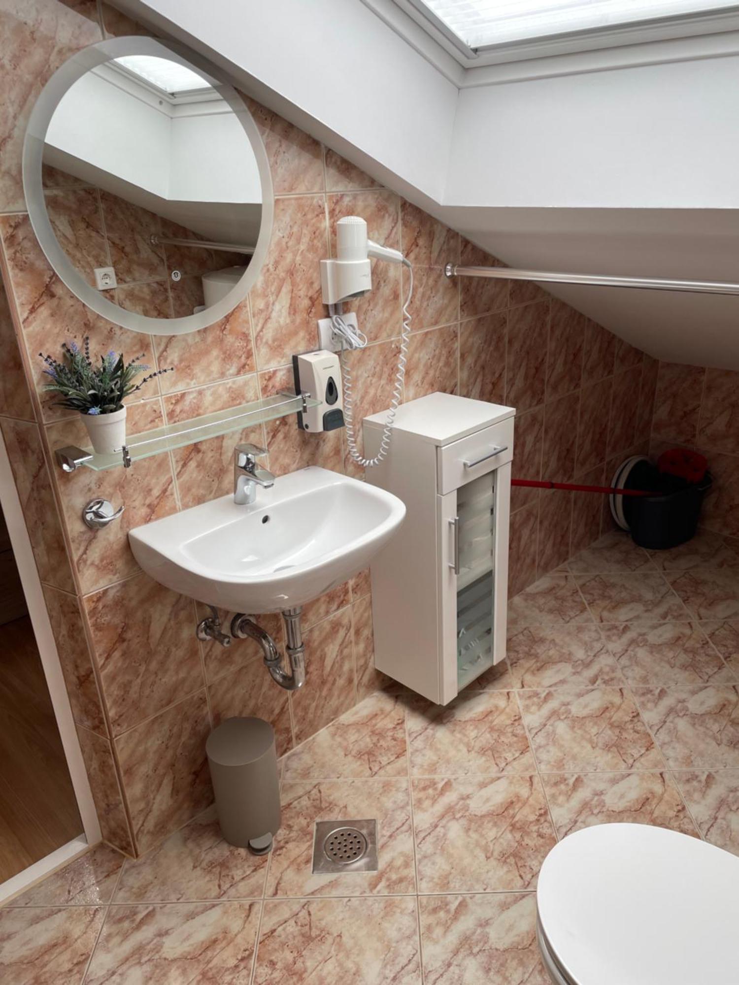 Casa Estancia Studio Apartment Njivice Buitenkant foto
